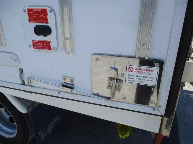 平成29年09月中古小型冷凍バン・ウィング日野デュトロの画像28