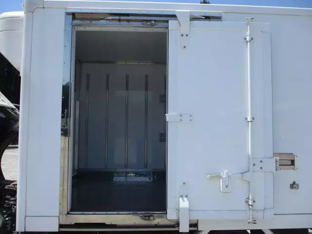 平成29年09月中古小型冷凍バン・ウィング日野デュトロの画像34