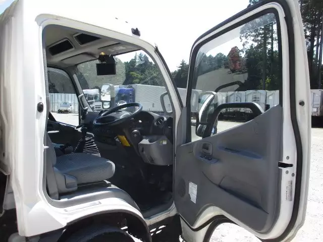 平成29年09月中古小型冷凍バン・ウィング日野デュトロの画像36