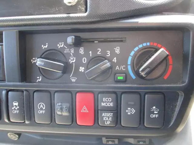 平成29年09月中古小型冷凍バン・ウィング日野デュトロの画像42