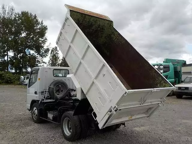 平成15年12月中古小型ダンプ三菱ふそう三菱の画像2