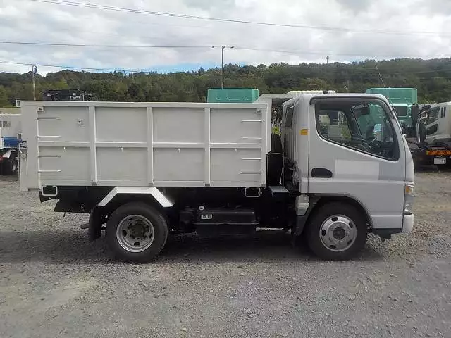 平成15年12月中古小型ダンプ三菱ふそう三菱の画像13