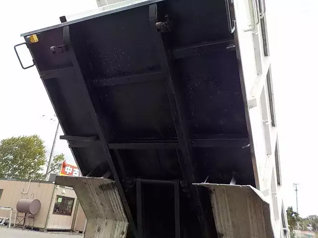 平成15年12月中古小型ダンプ三菱ふそう三菱の画像32