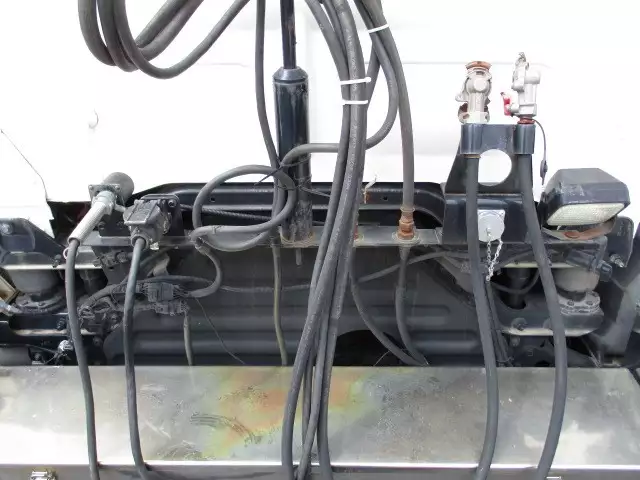 平成17年06月中古大型トラクタヘッド日野プロフィアの画像26