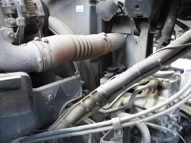 平成17年06月中古大型トラクタヘッド日野プロフィアの画像34