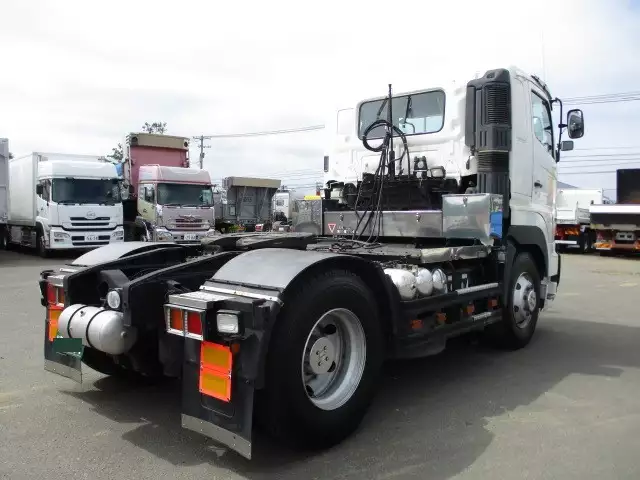 平成17年06月中古大型トラクタヘッド日野プロフィアの画像5