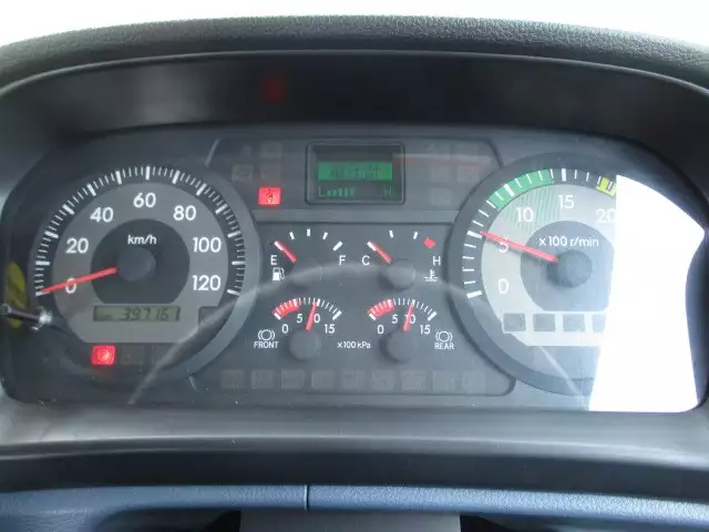 平成17年06月中古大型トラクタヘッド日野プロフィアの画像41