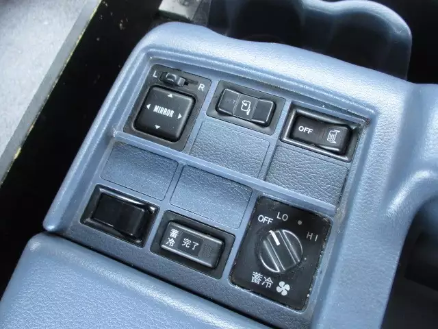 平成17年06月中古大型トラクタヘッド日野プロフィアの画像46