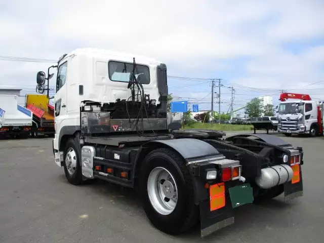 平成17年06月中古大型トラクタヘッド日野プロフィアの画像7