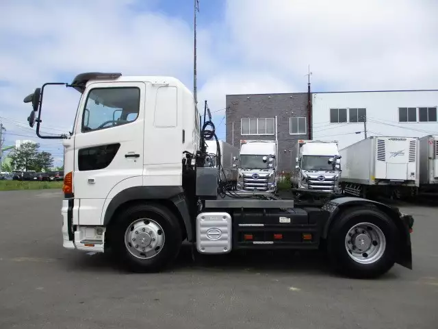 平成17年06月中古大型トラクタヘッド日野プロフィアの画像8