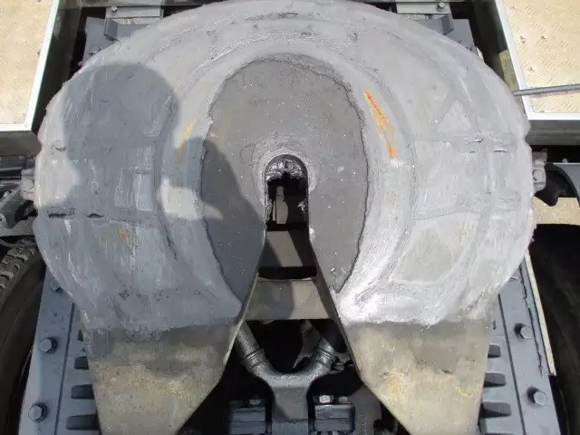 平成27年05月中古大型トラクタヘッド三菱ふそうスーパーグレートの画像28