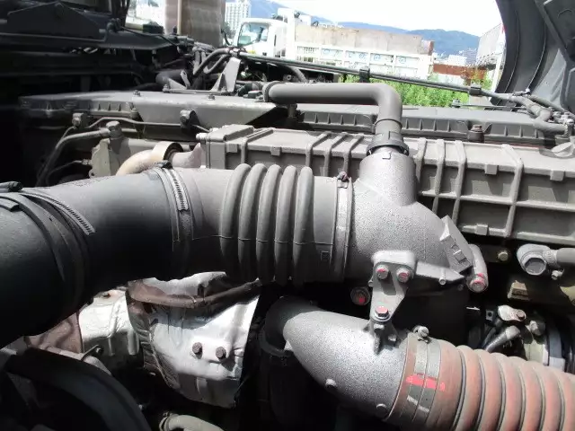 平成27年05月中古大型トラクタヘッド三菱ふそうスーパーグレートの画像35