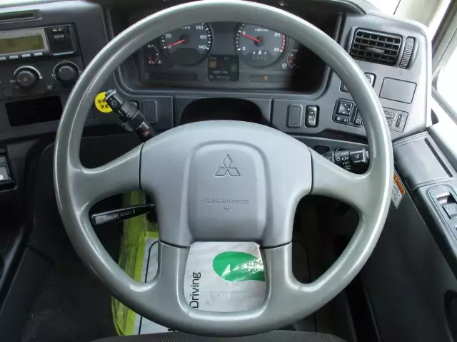 平成27年05月中古大型トラクタヘッド三菱ふそうスーパーグレートの画像44