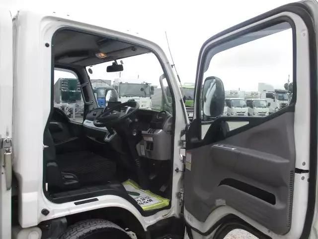 令和01年/平成31年11月中古小型三菱ふそう三菱の画像41