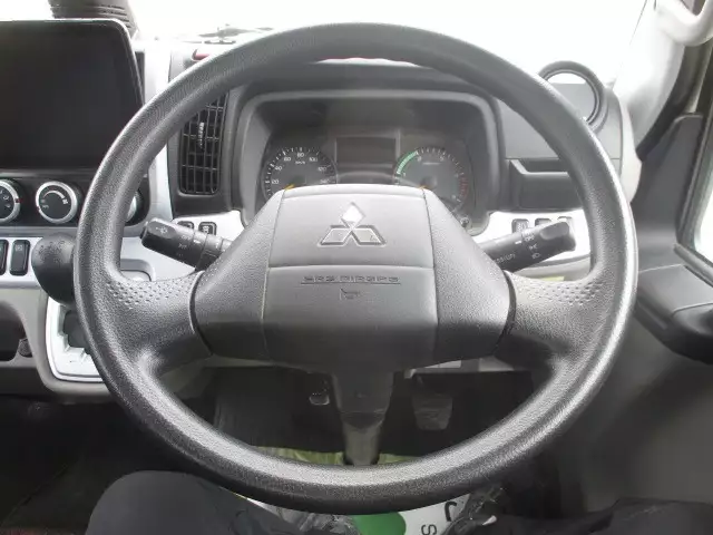 令和01年/平成31年11月中古小型三菱ふそう三菱の画像50