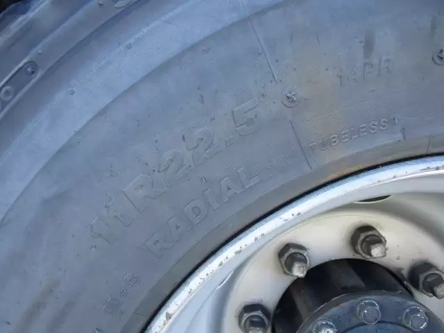 平成22年05月中古大型トラクタヘッド三菱ふそうスーパーグレートの画像13