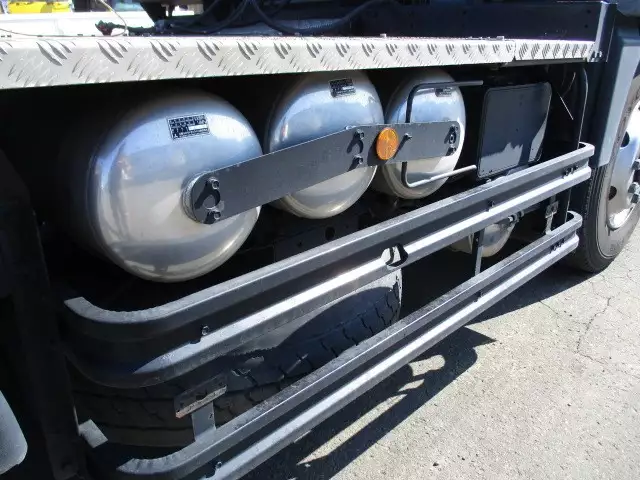 平成22年05月中古大型トラクタヘッド三菱ふそうスーパーグレートの画像21