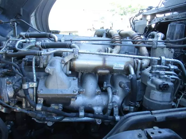 平成22年05月中古大型トラクタヘッド三菱ふそうスーパーグレートの画像26