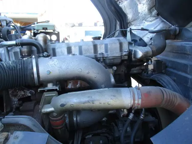 平成22年05月中古大型トラクタヘッド三菱ふそうスーパーグレートの画像28