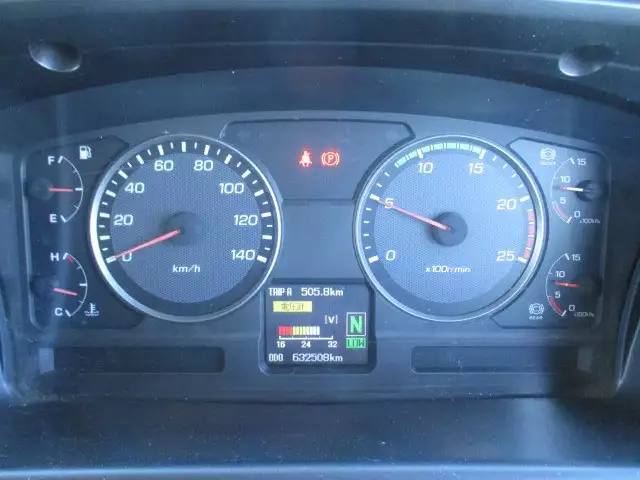 平成22年05月中古大型トラクタヘッド三菱ふそうスーパーグレートの画像34