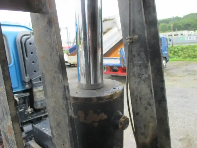 平成27年02月中古大型ダンプいすゞギガの画像21