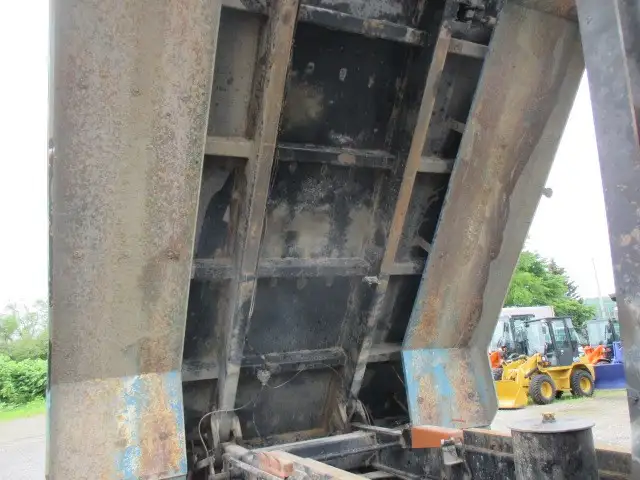 平成27年02月中古大型ダンプいすゞギガの画像24