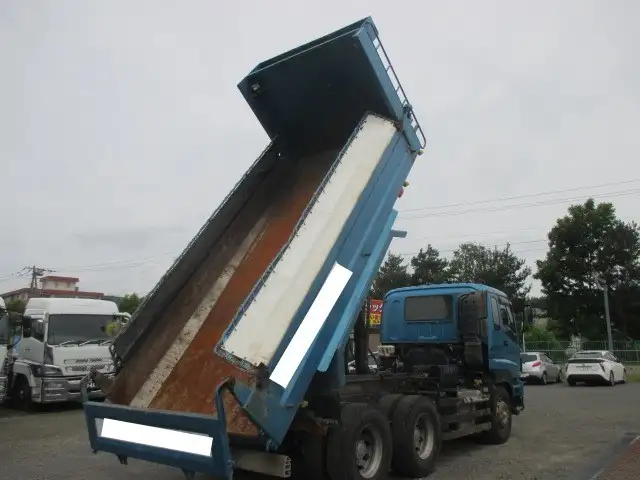 平成27年02月中古大型ダンプいすゞギガの画像34