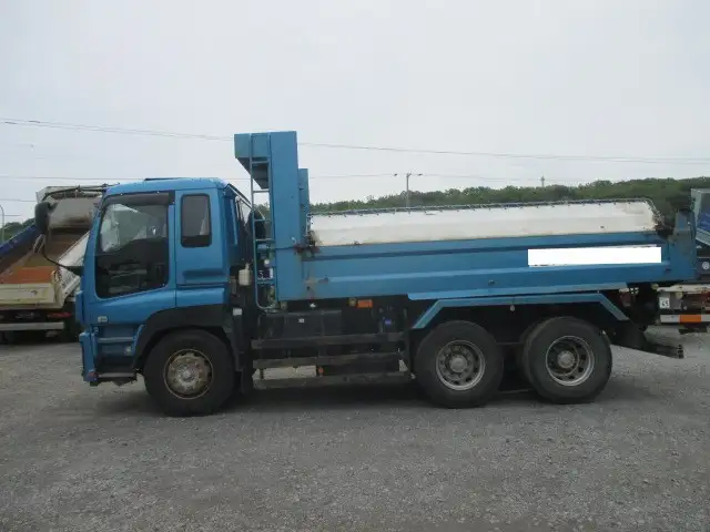 平成27年02月中古大型ダンプいすゞギガの画像8