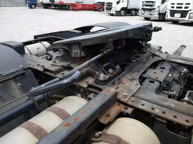 平成26年09月中古大型トラクタヘッド日野プロフィアの画像12