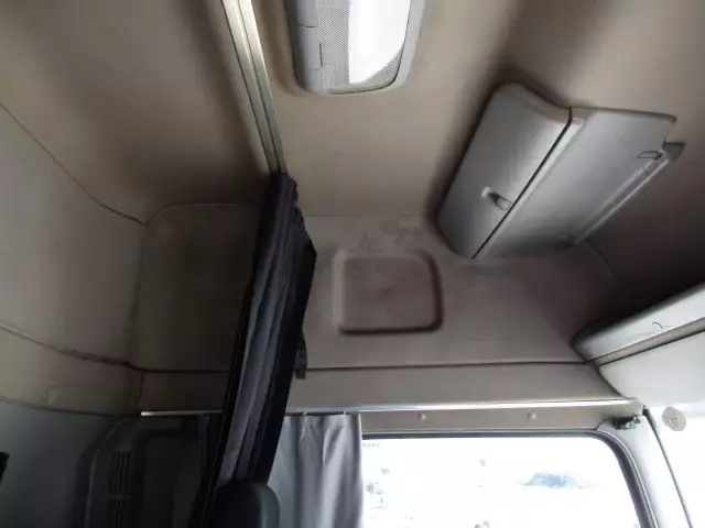 平成26年09月中古大型トラクタヘッド日野プロフィアの画像25