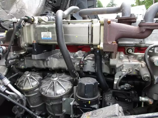 平成26年09月中古大型トラクタヘッド日野プロフィアの画像36