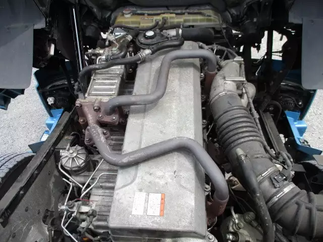 平成26年09月中古大型トラクタヘッド日野プロフィアの画像40