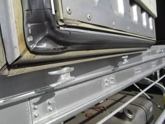 平成22年03月中古その他冷凍トレーラー日本フルハーフフルハーフの画像9