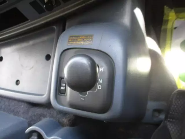 平成18年09月中古大型トラクタヘッド日野プロフィアの画像40