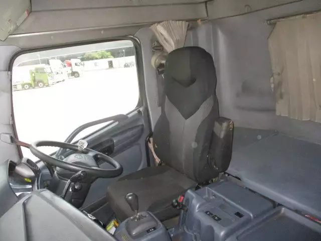 平成18年09月中古大型トラクタヘッド日野プロフィアの画像54