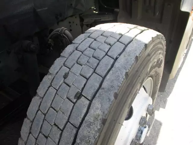 平成18年09月中古大型トラクタヘッド日野プロフィアの画像10