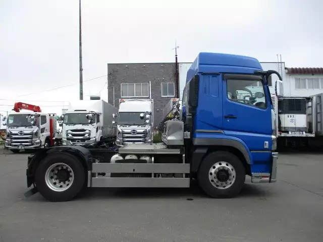 平成28年06月中古大型トラクタヘッド三菱ふそうスーパーグレートの画像4