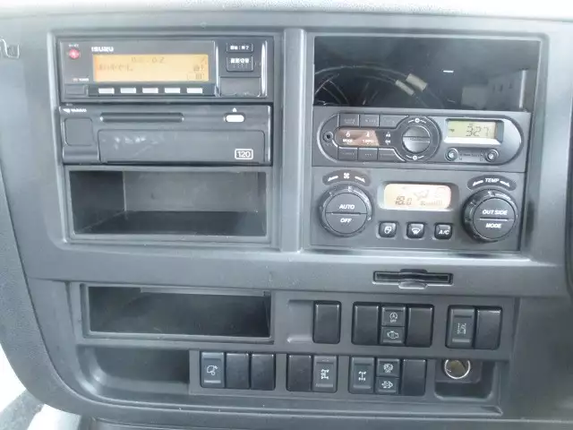 平成30年11月中古大型トラクタヘッドいすゞギガの画像6