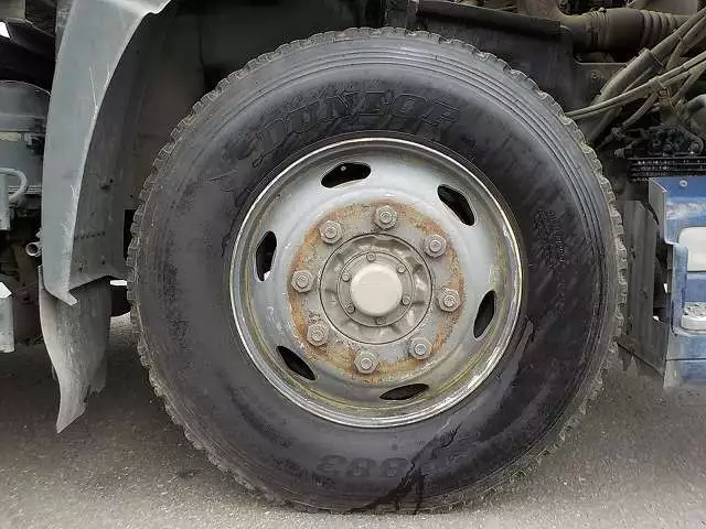 平成17年10月中古大型トラクタヘッド日野プロフィアの画像23