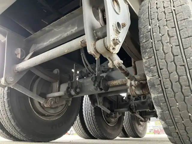 ☆車検付き(R7.11.29)☆ 平成29年 フルハーフ 13m3軸フラットトレーラー兼用コンテナ積み(40ft,31ft,30ft,20ft,JRコンテナ) 積載:27400㎏ 第五輪荷重:11,540㎏以上 リーフサスの画像22