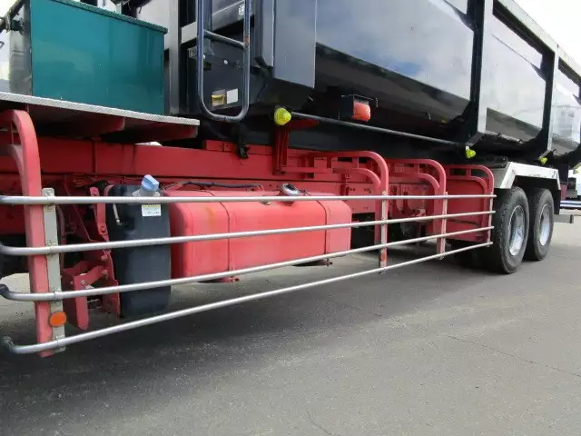 平成24年06月中古大型三菱ふそうスーパーグレートの画像9