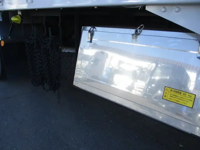 (車輛仕上げ中)【車検令和4年11月21日迄】平成29年 UD4軸アルミウィング 積載:13,900㎏ 距離:38万㎞ MT7 の画像16