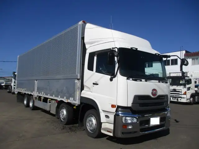 (車輛仕上げ中)【車検令和4年11月21日迄】平成29年 UD4軸アルミウィング 積載:13,900㎏ 距離:38万㎞ MT7 の画像3