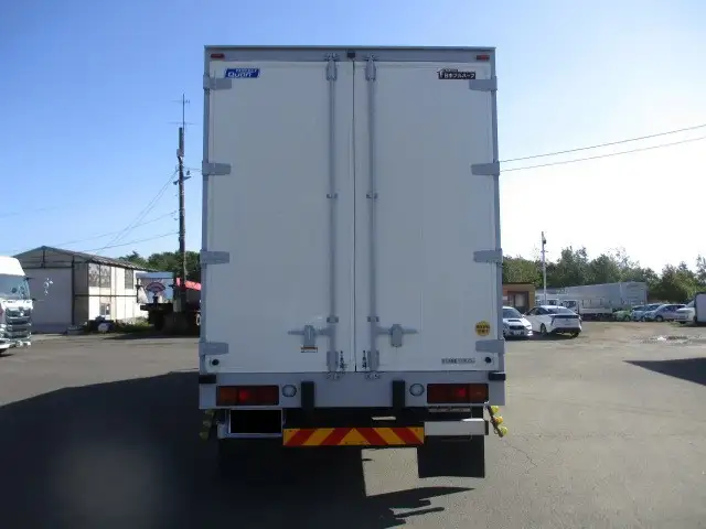 (車輛仕上げ中)【車検令和4年11月21日迄】平成29年 UD4軸アルミウィング 積載:13,900㎏ 距離:38万㎞ MT7 の画像6