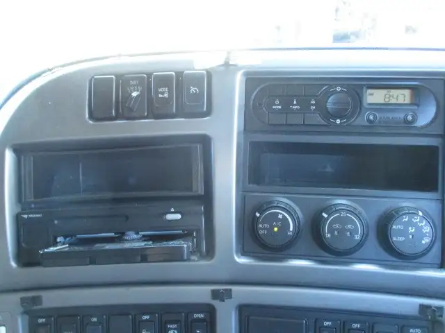 (車輛仕上げ中)【車検令和4年11月21日迄】平成29年 UD4軸アルミウィング 積載:13,900㎏ 距離:38万㎞ MT7 の画像54