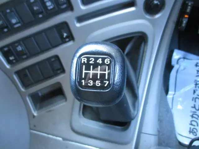 (車輛仕上げ中)【車検令和4年11月21日迄】平成29年 UD4軸アルミウィング 積載:13,900㎏ 距離:38万㎞ MT7 の画像56