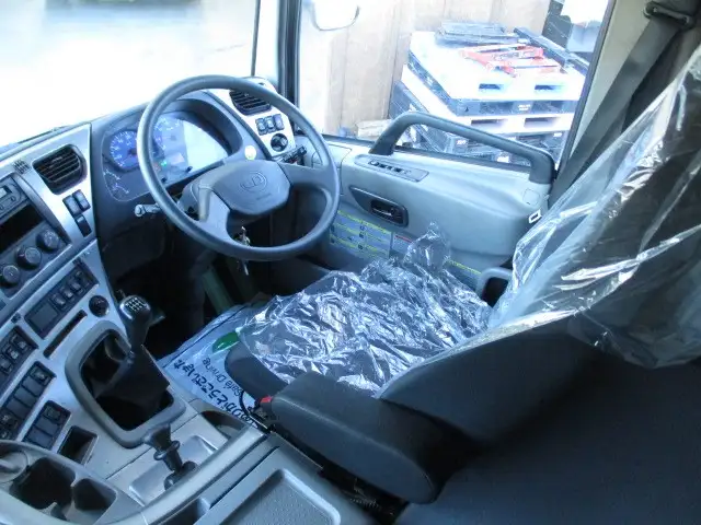 (車輛仕上げ中)【車検令和4年11月21日迄】平成29年 UD4軸アルミウィング 積載:13,900㎏ 距離:38万㎞ MT7 の画像60