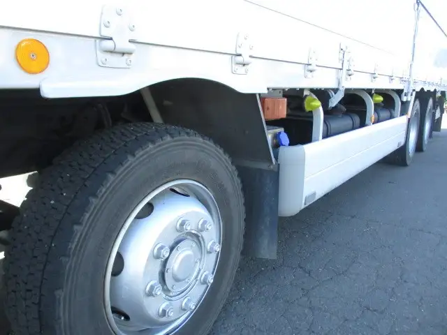 (車輛仕上げ中)【車検令和4年11月21日迄】平成29年 UD4軸アルミウィング 積載:13,900㎏ 距離:38万㎞ MT7 の画像9