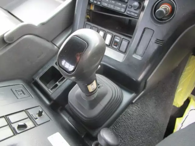 平成16年03月中古大型トラクタヘッドいすゞギガの画像20