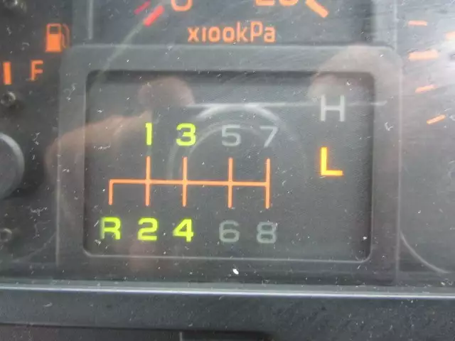 平成16年03月中古大型トラクタヘッドいすゞギガの画像21